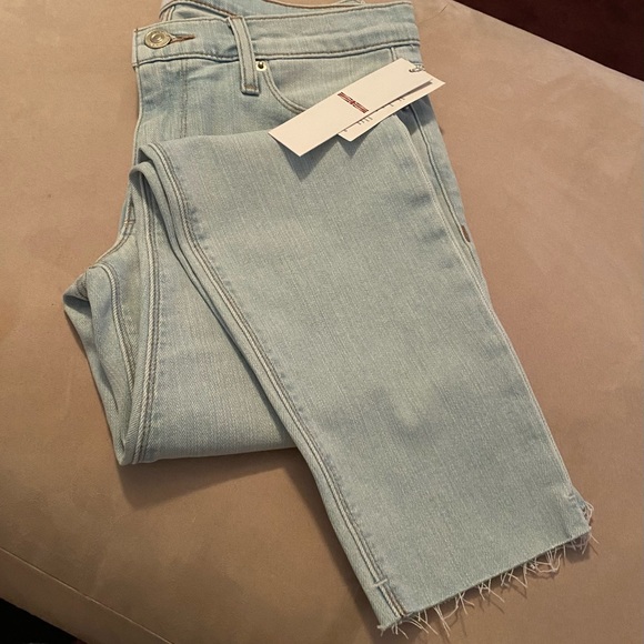 Hudson Jeans - Picture 3 of 5